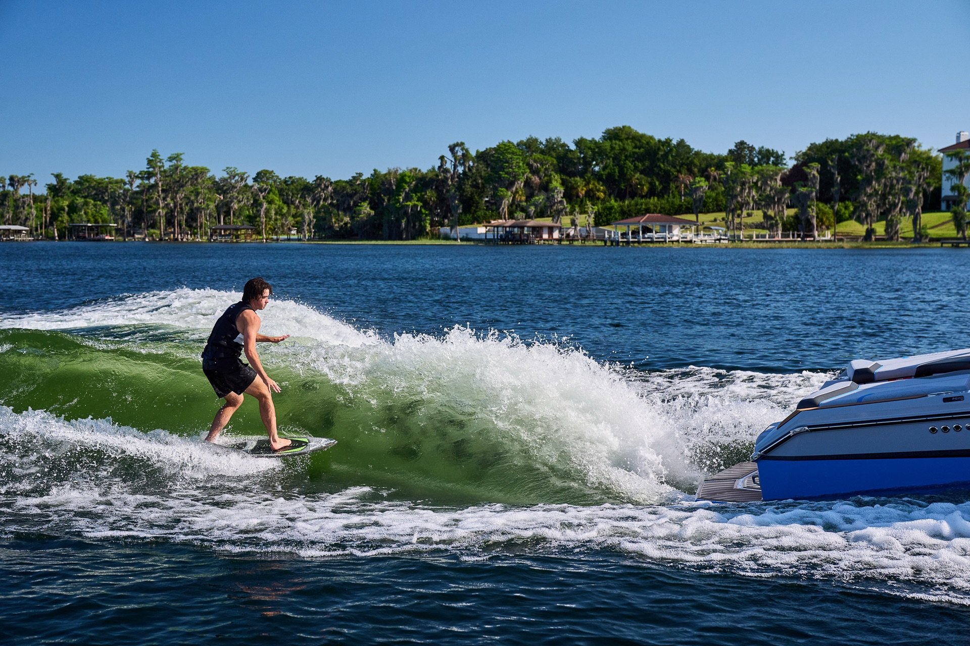 2027_Super_Air_Nautique_GS24_On_Water-257.jpg