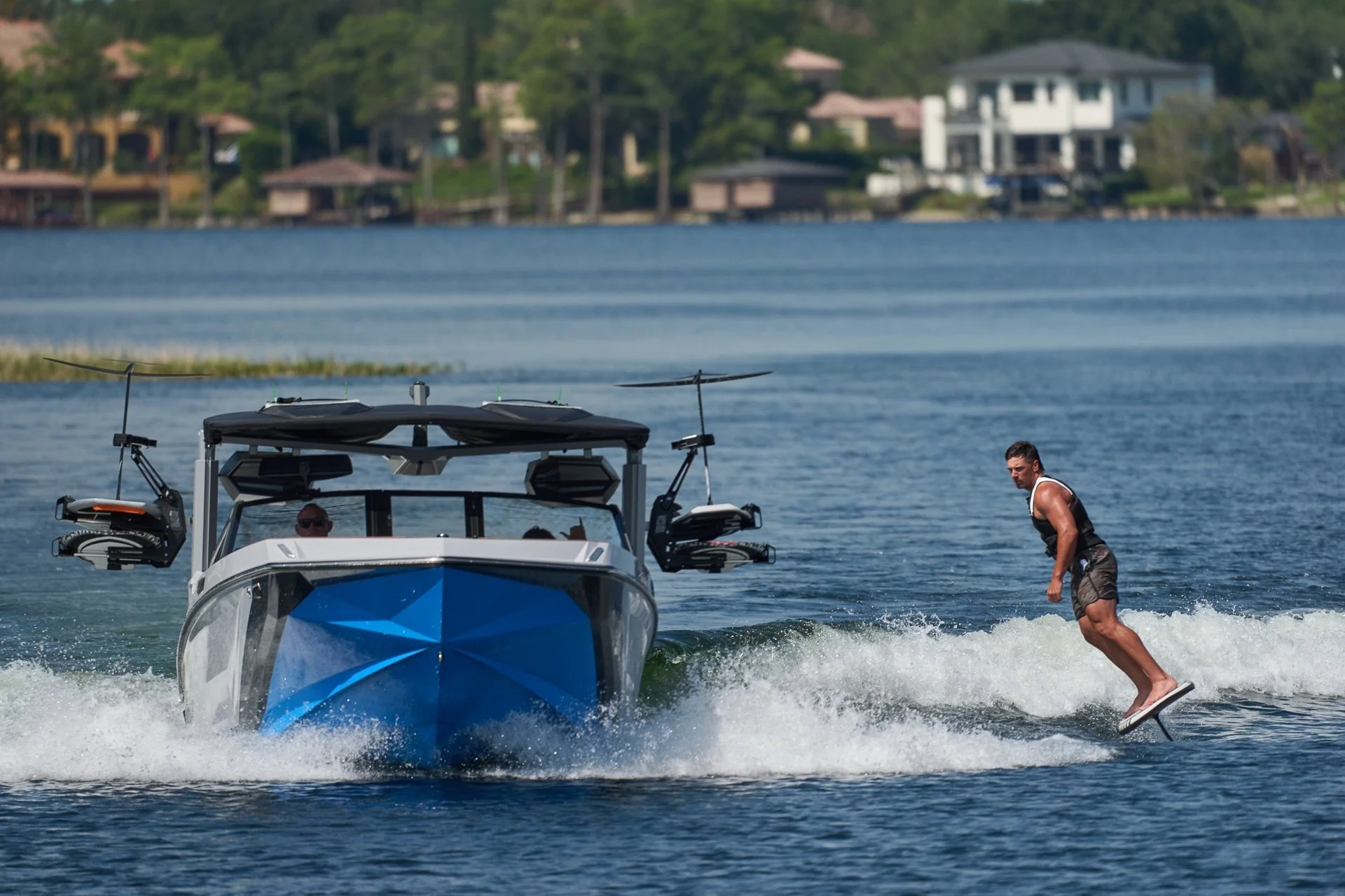2027_Super_Air_Nautique_GS24_On_Water-779.jpg