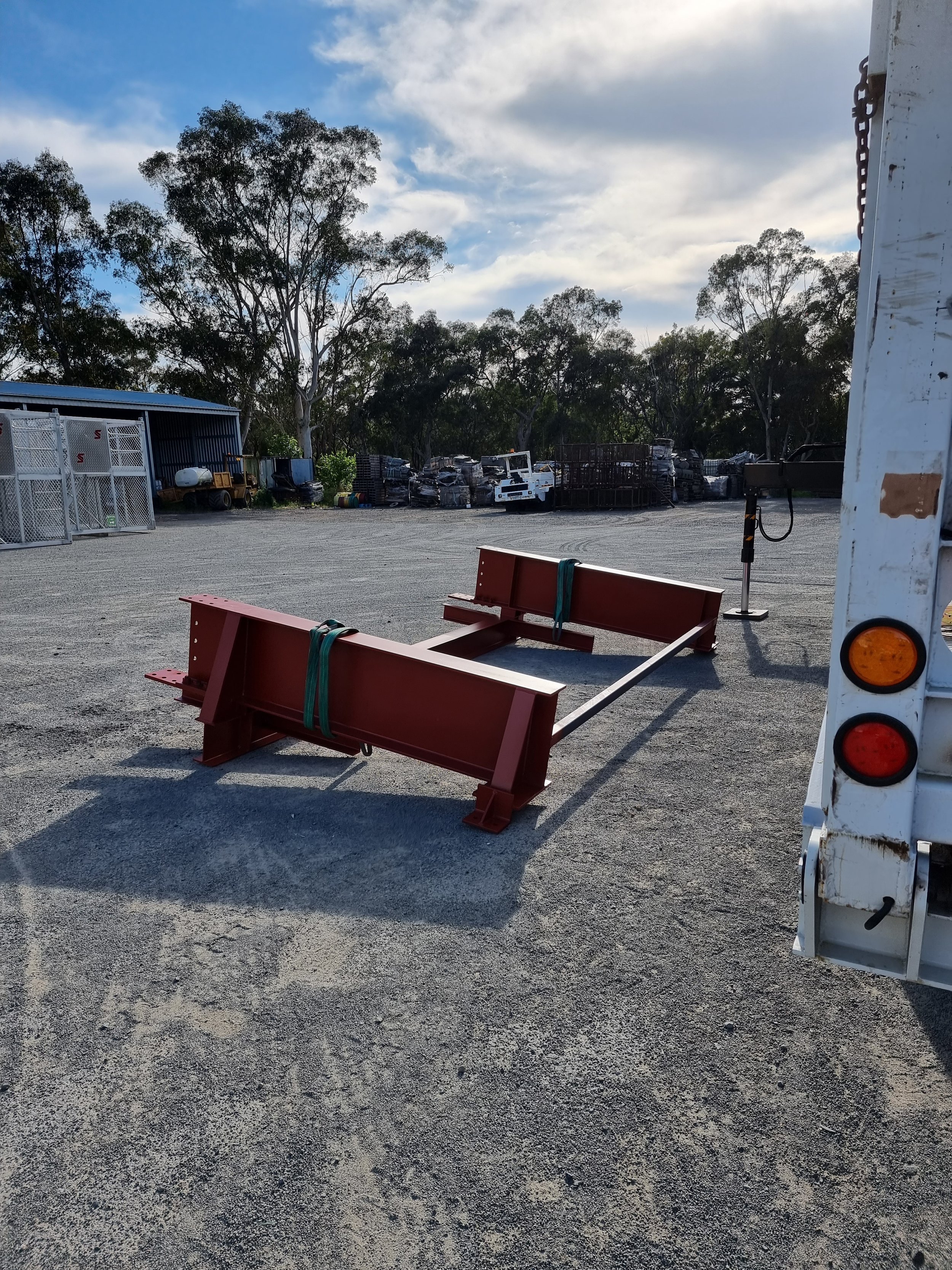 Steel landing bridge.JPG