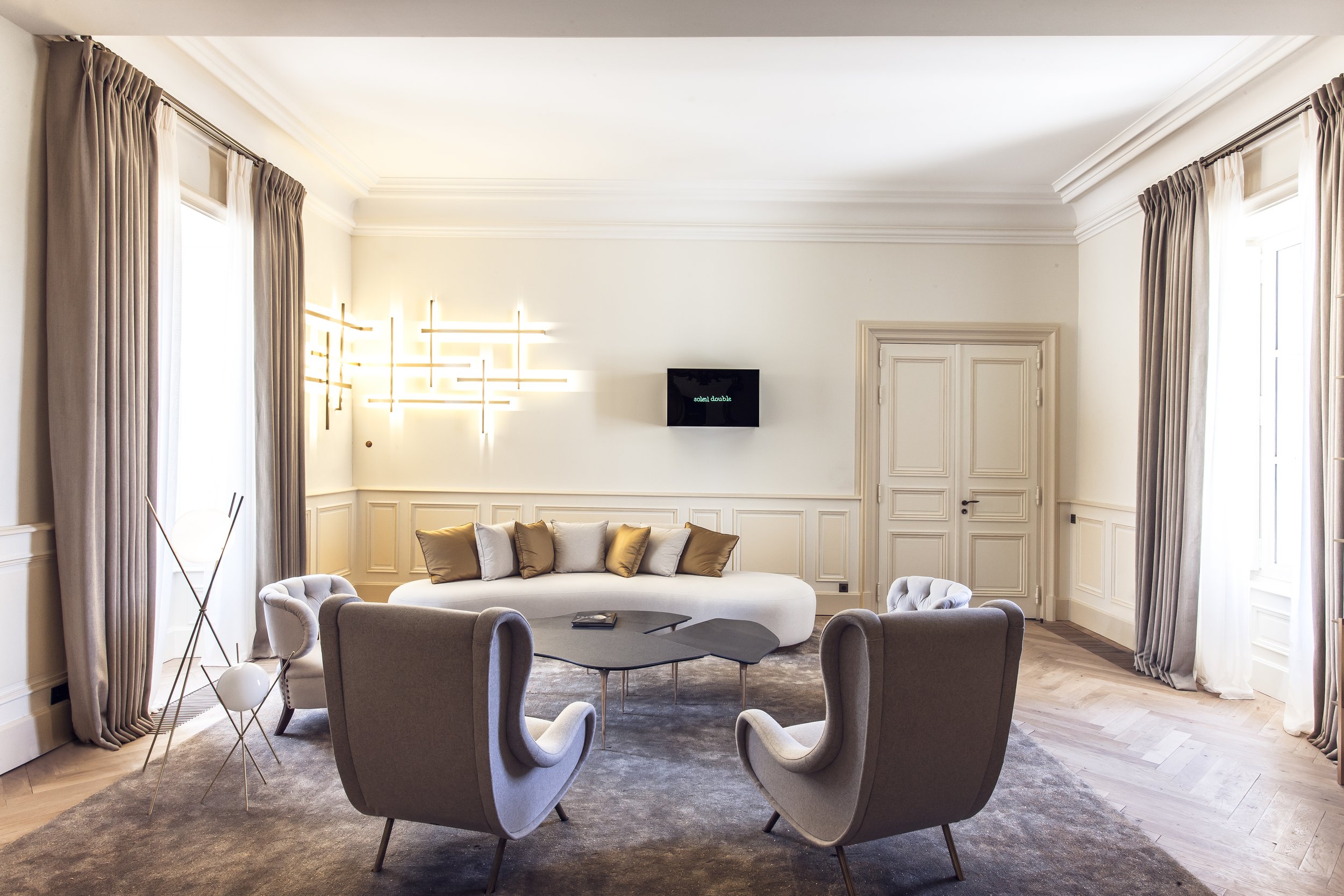 Prestige Suite Soleil (6).jpg