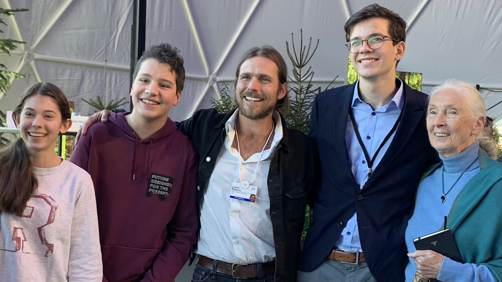 Davos Codes WEF 2022.mp4.00_04_06_17.Still021.png