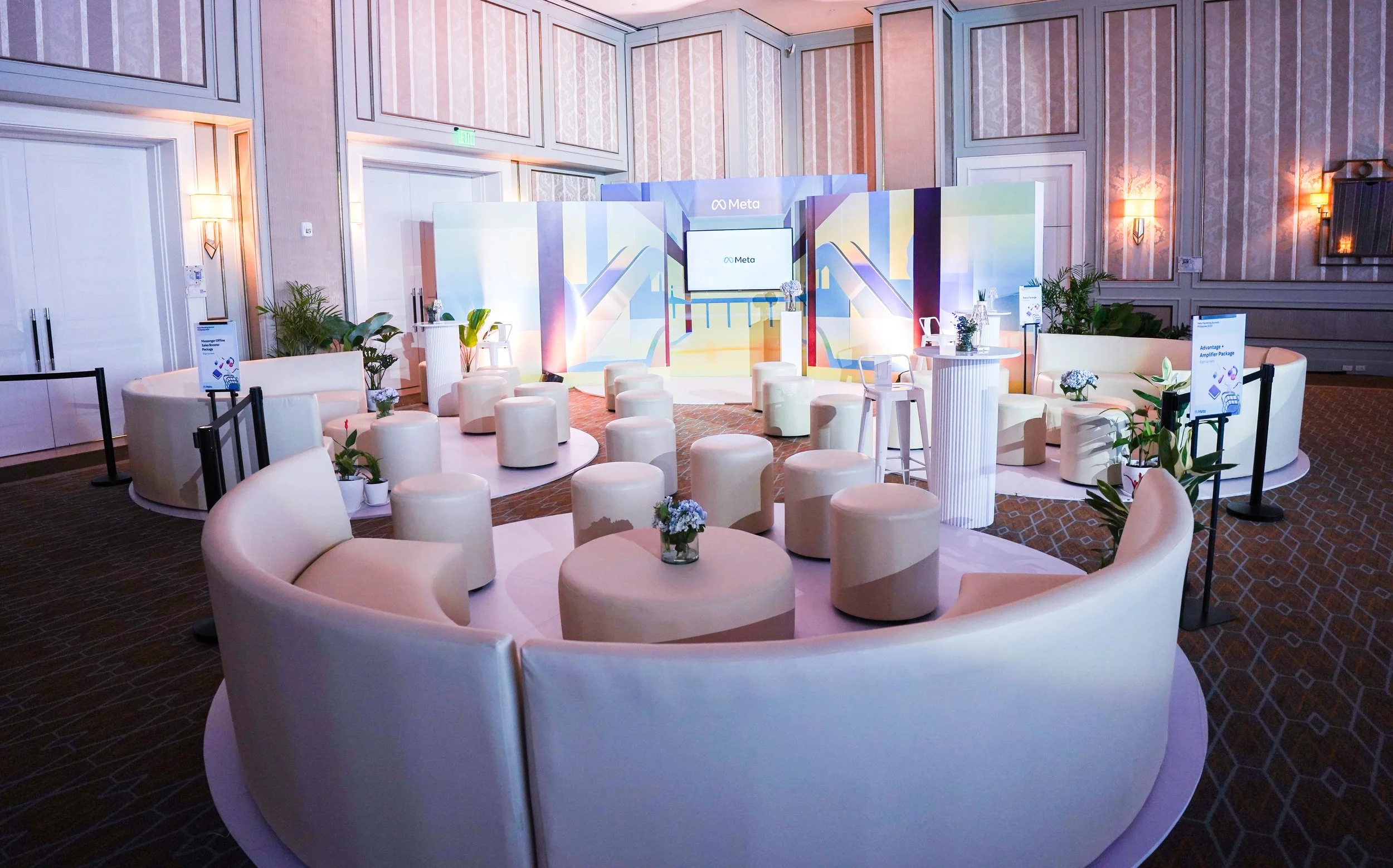 We conceptualized a networking lounge that inspired both creativity and conversation.
