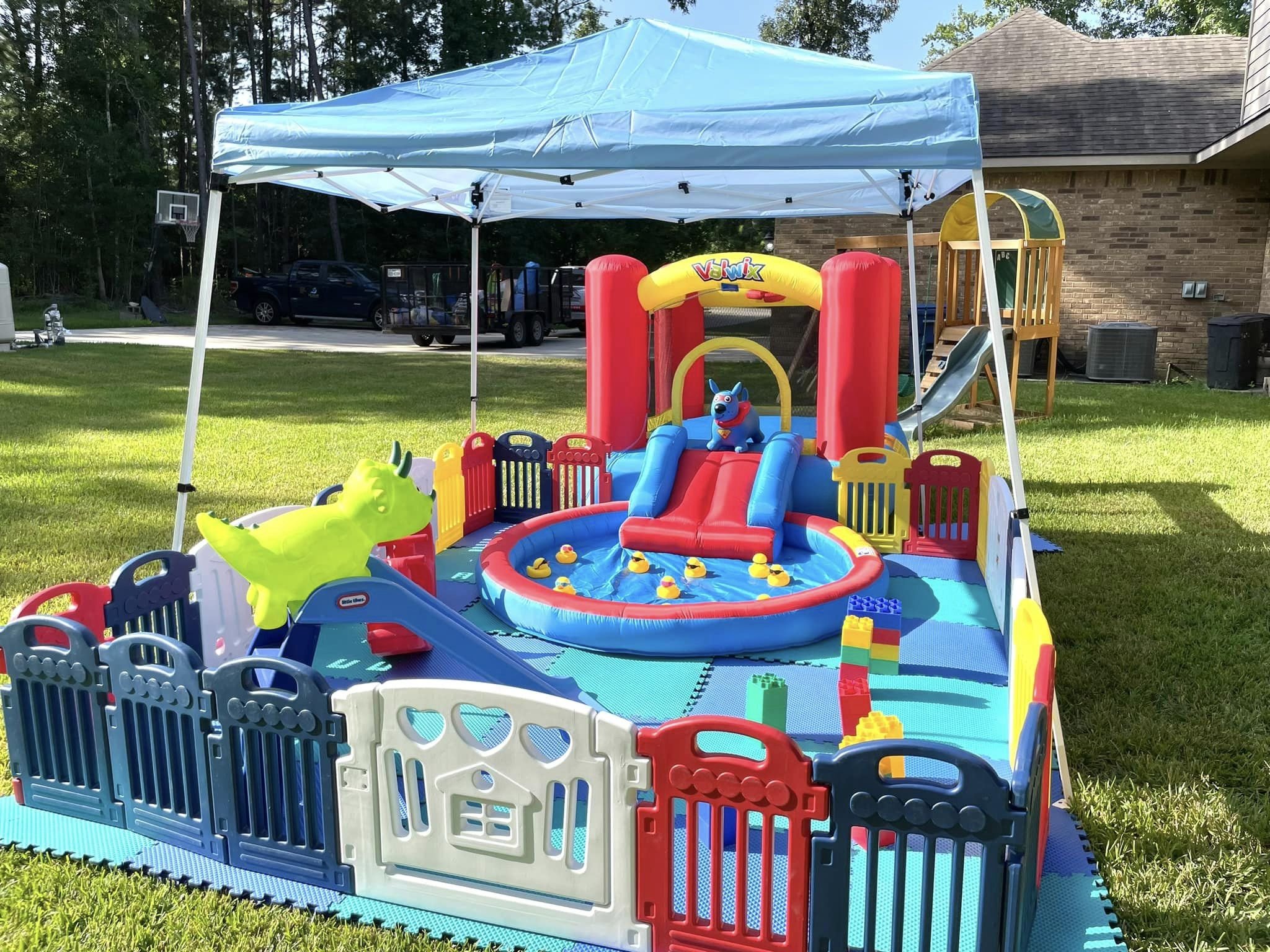 splash pad with tent.jpeg