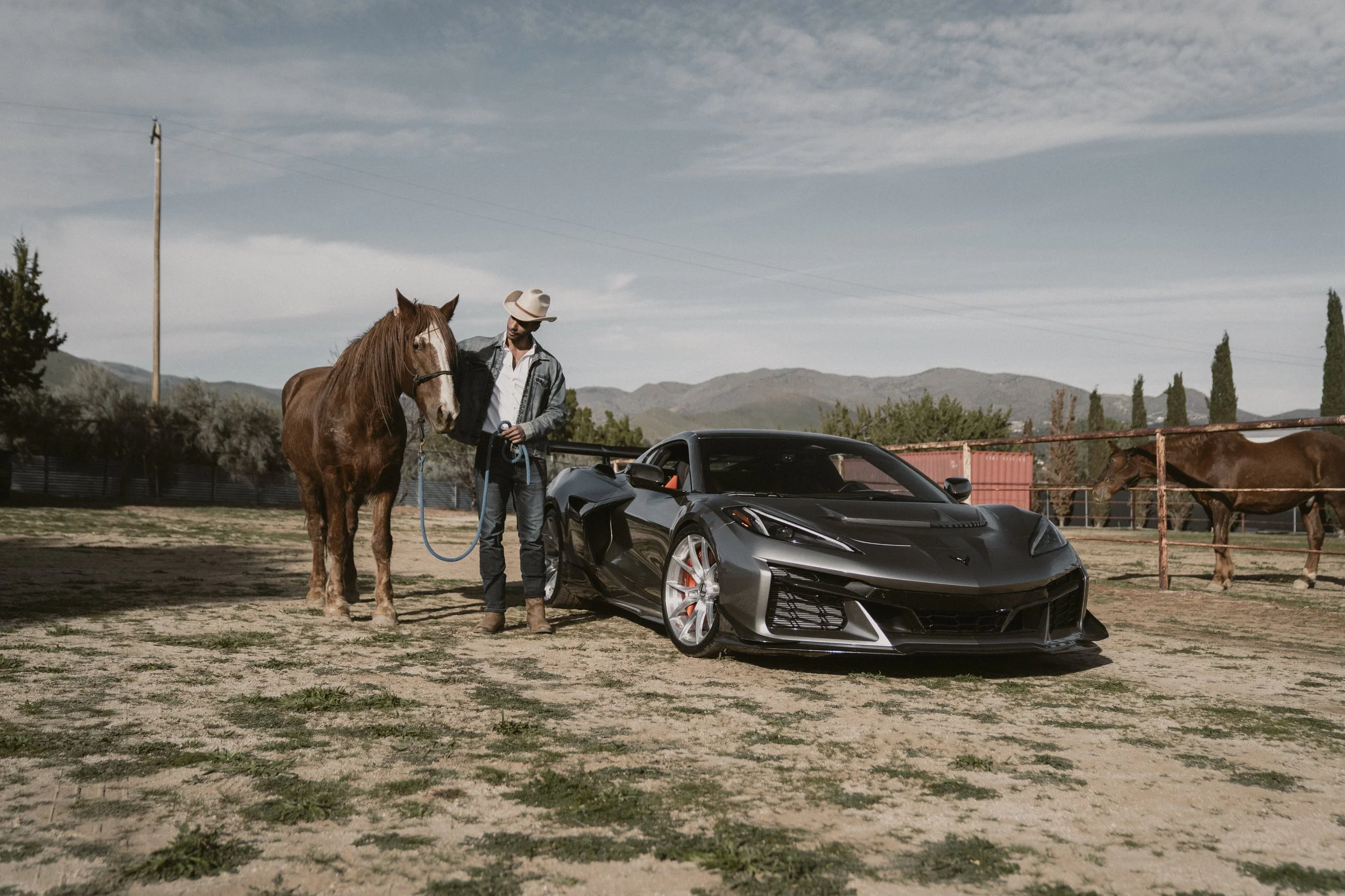 2026-corvette-zr1-fr5-brushed-silver-modern-cowboy-high-res-finalized-3.jpg