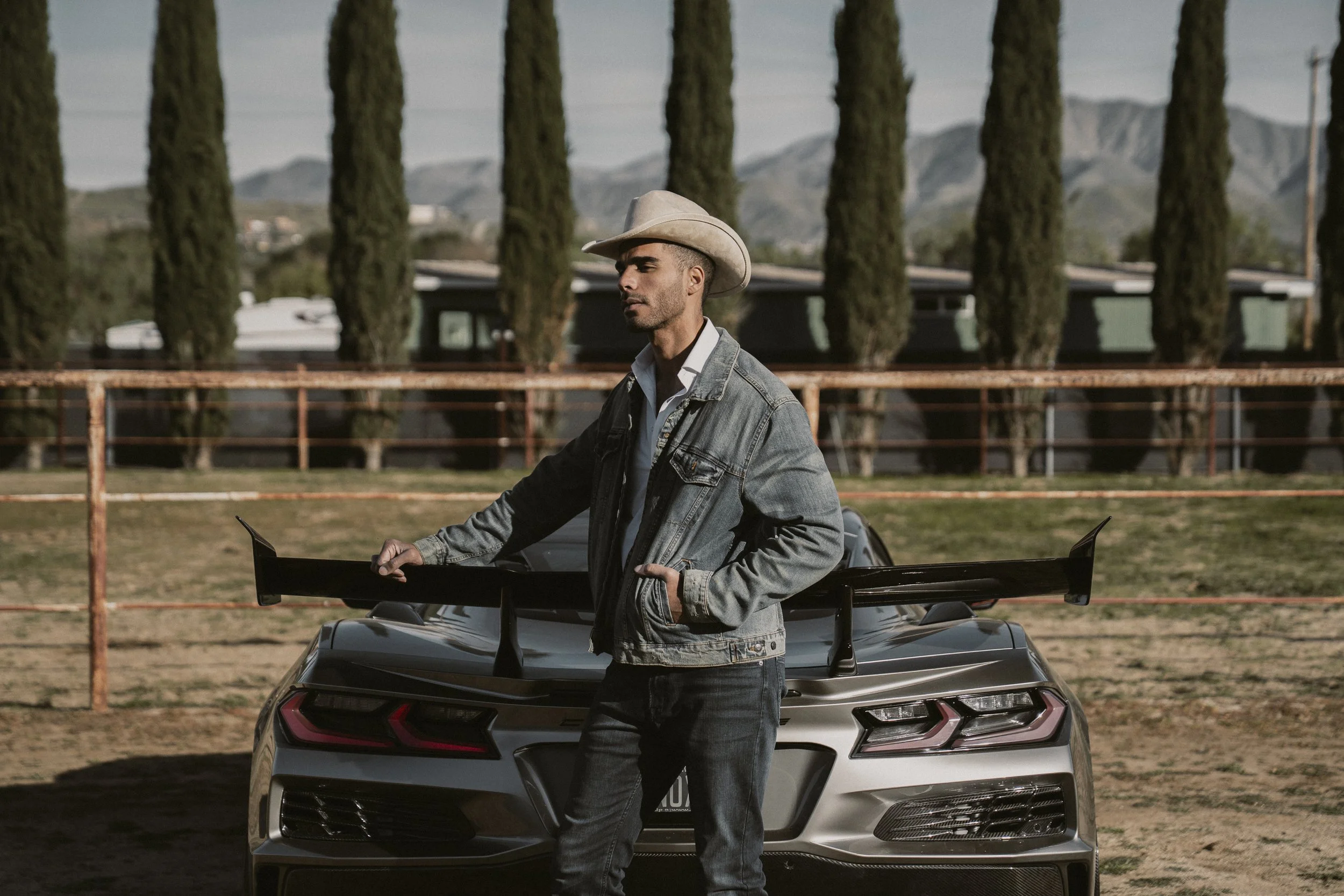 2026-corvette-zr1-fr5-brushed-silver-modern-cowboy-high-res-finalized-13.jpg