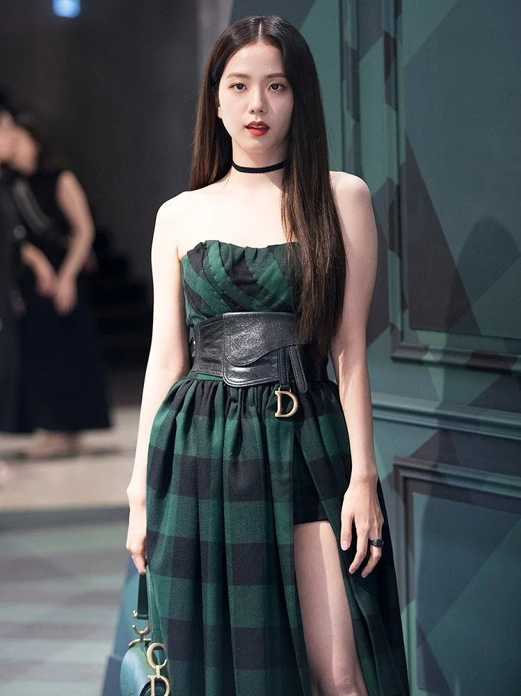 kim-ji-soo-dior.jpg