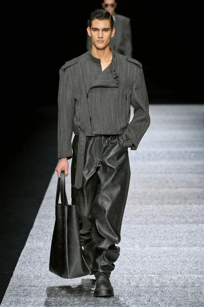 https___hypebeast.com_image_2024_01_emporio-armani-fw24-fall-winter-2024-milan-fashion-week-mens-runway-63.jpg