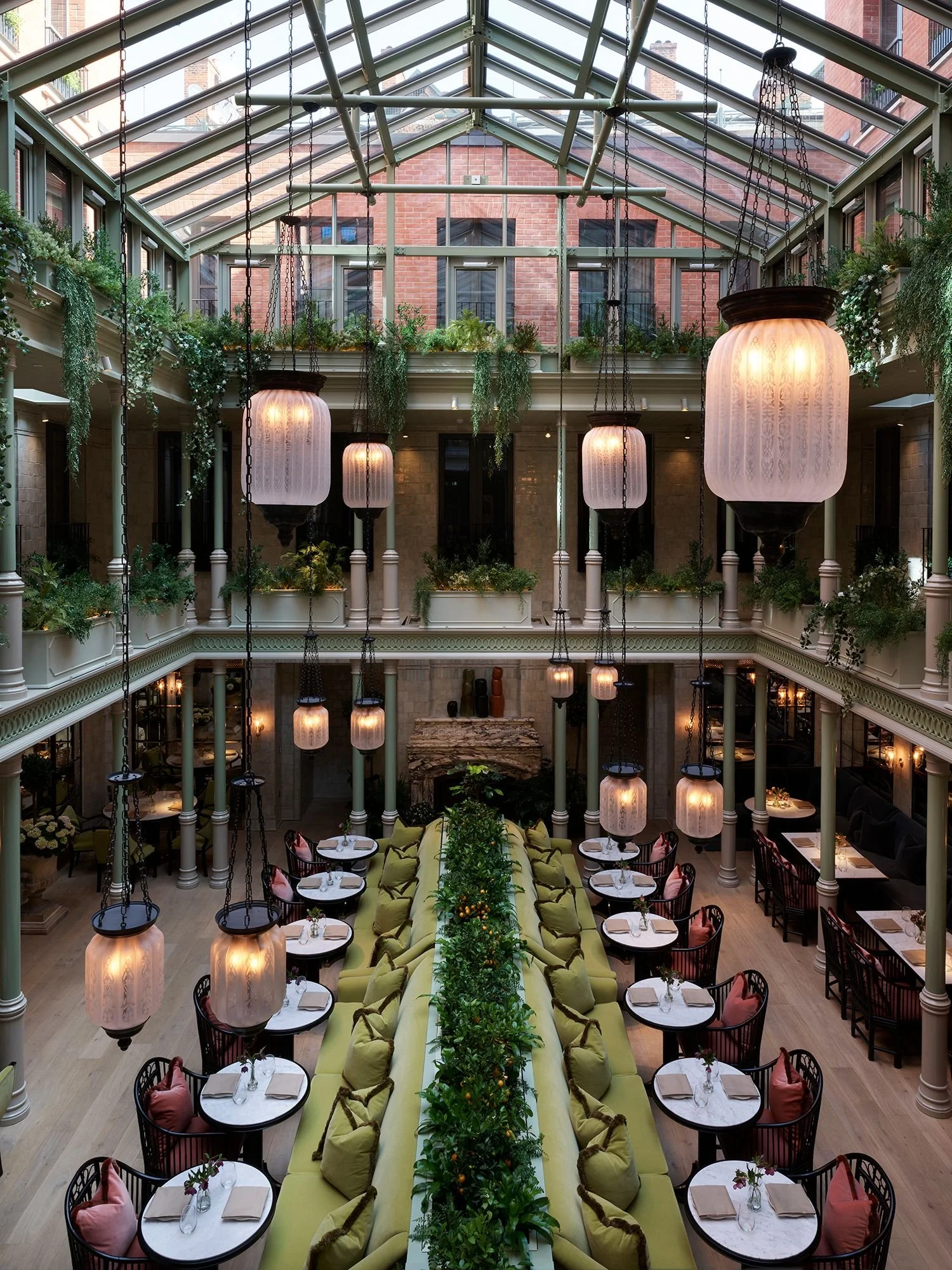 the-restaurant-at-the-nomad-hotel-located-in-covent-garden-is-a-stunning-piece-of-architecture-and-offers-a-delectable-selection-of-food.jpg