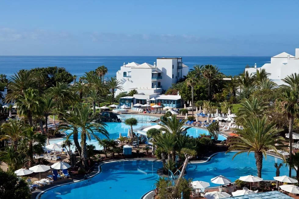 Seaside Los Jameos: Where Sport Meets Splendour