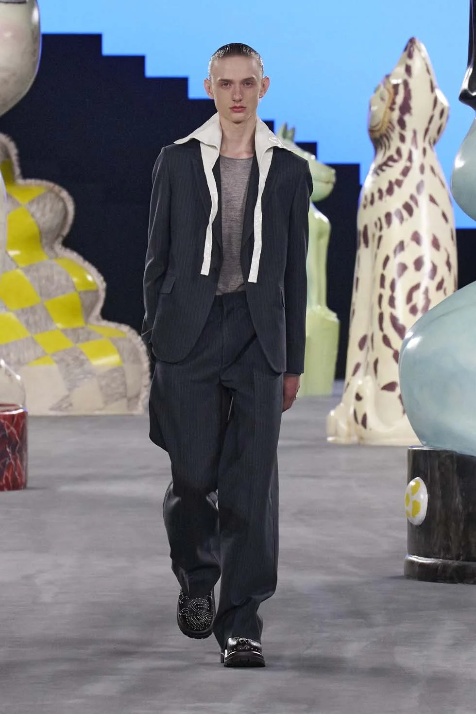2_dior_mode_homme_summer_2025_look_2.jpg
