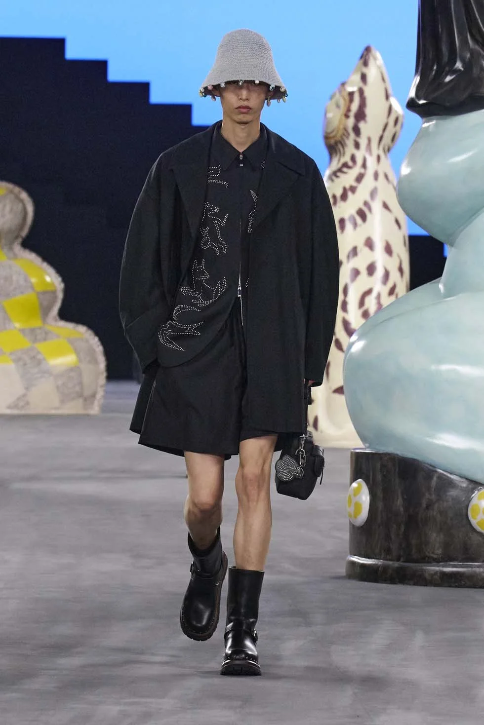 4_dior_mode_homme_summer_2025_look_4.jpg