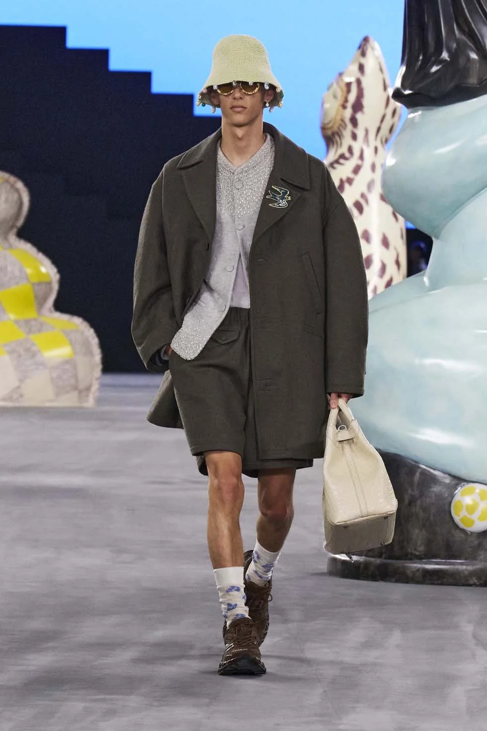 27_dior_mode_homme_summer_2025_look_27.jpg