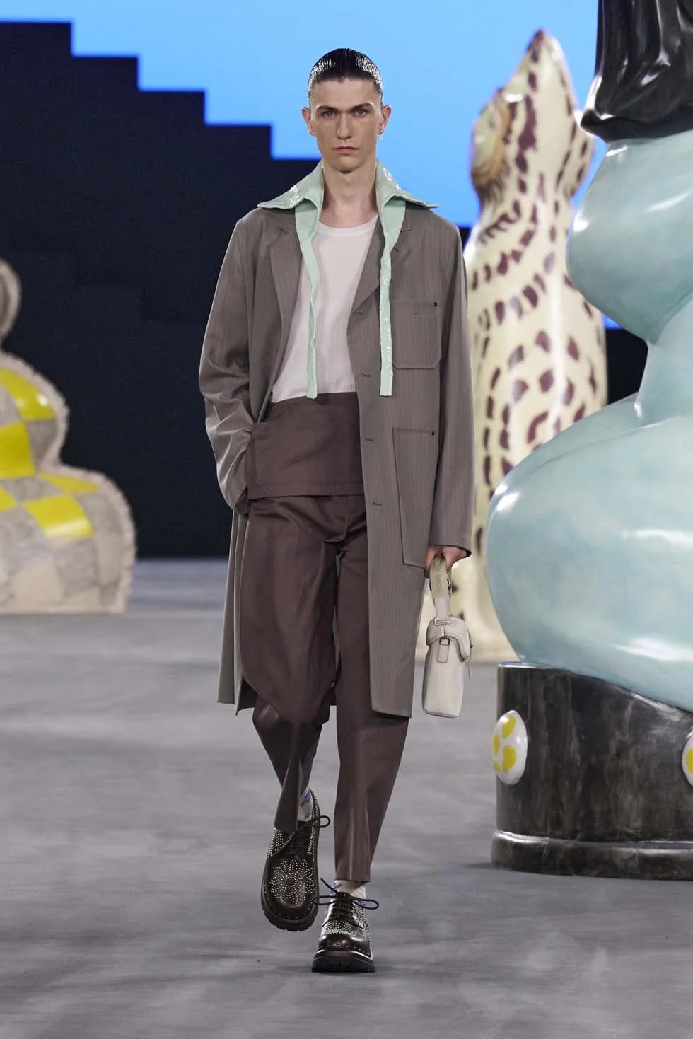 32_dior_mode_homme_summer_2025_look_32.jpg