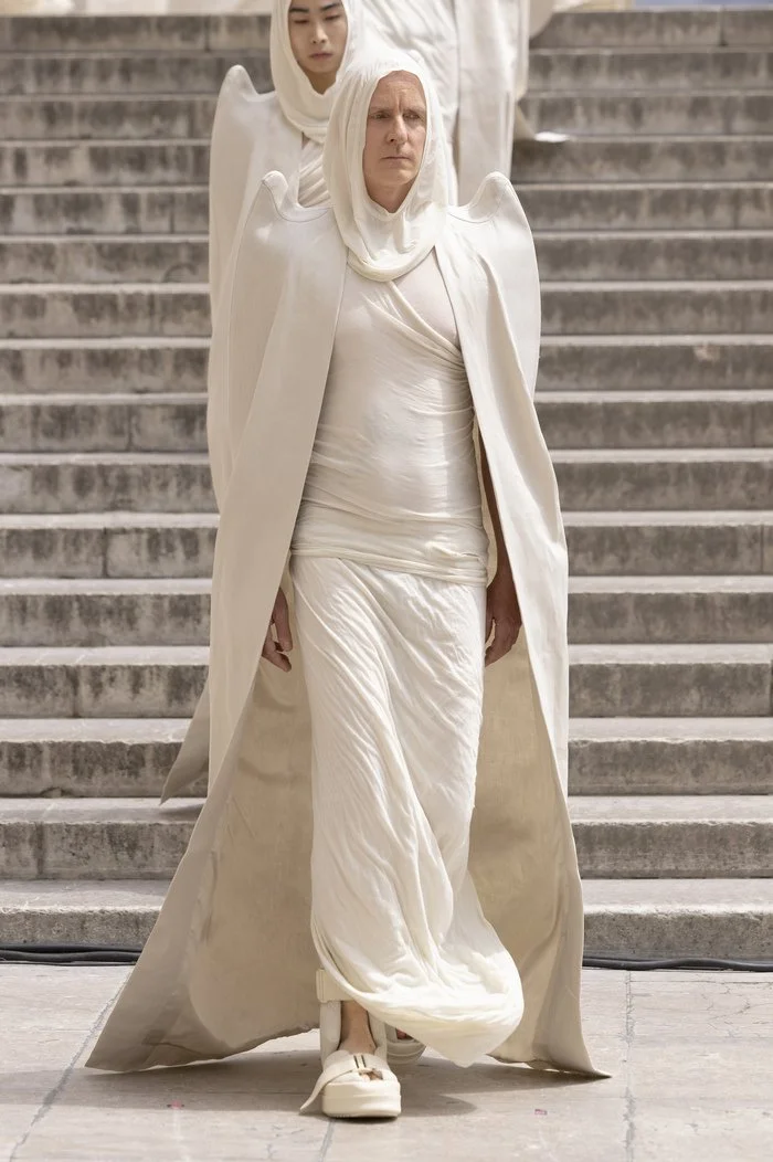 collections_cover_rick-owens-menswear-ss25-paris-04d.jpg