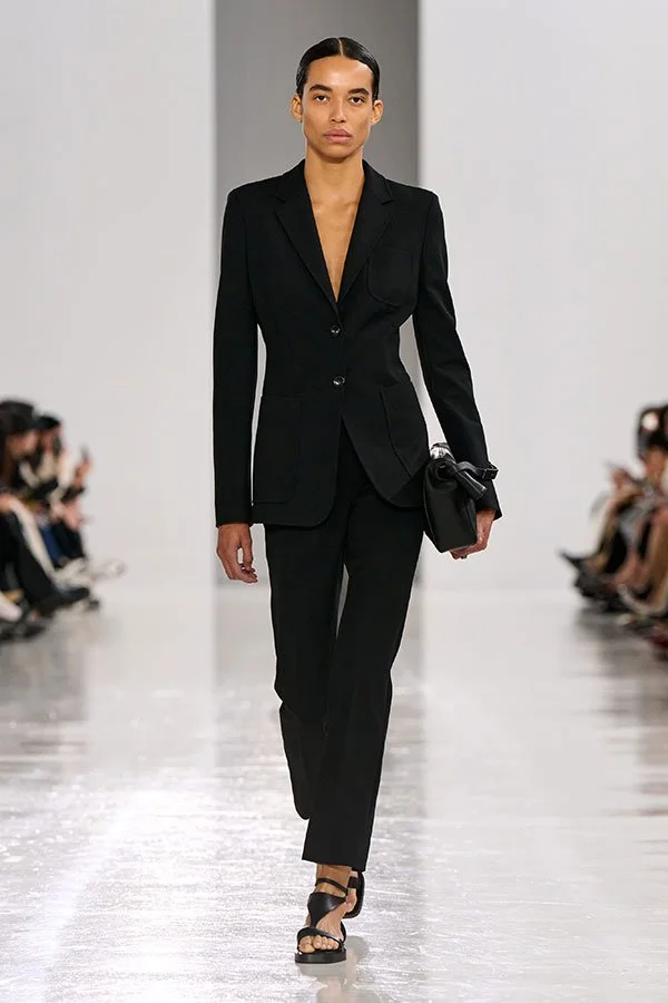 Max-Mara-SS25-36.jpg