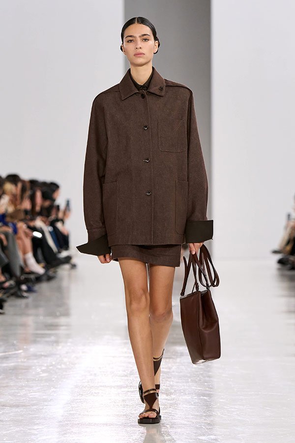 Max-Mara-SS25-05.jpg