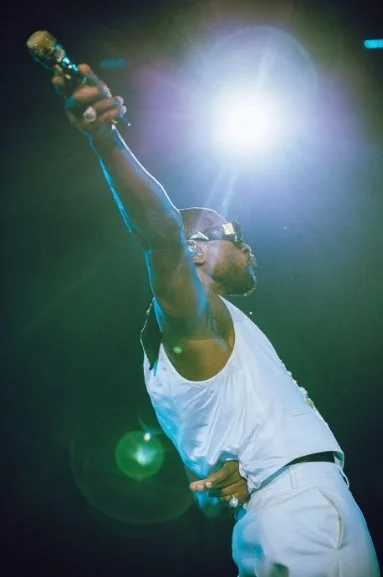 Usher: Rendezvous in Paris - A Cinematic Experience Like No Other