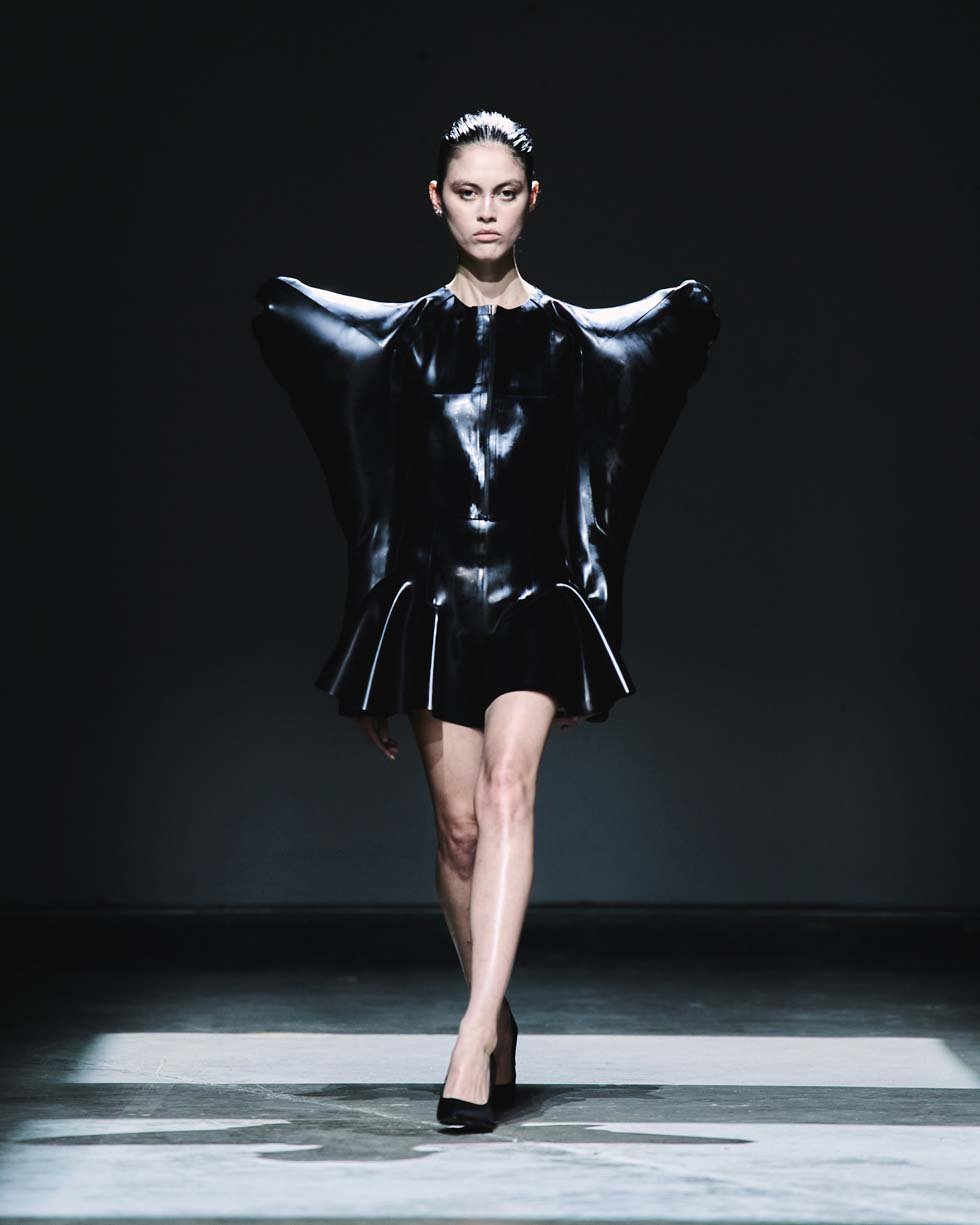 HARRI RUNWAY PC - Alexis White 22.jpg