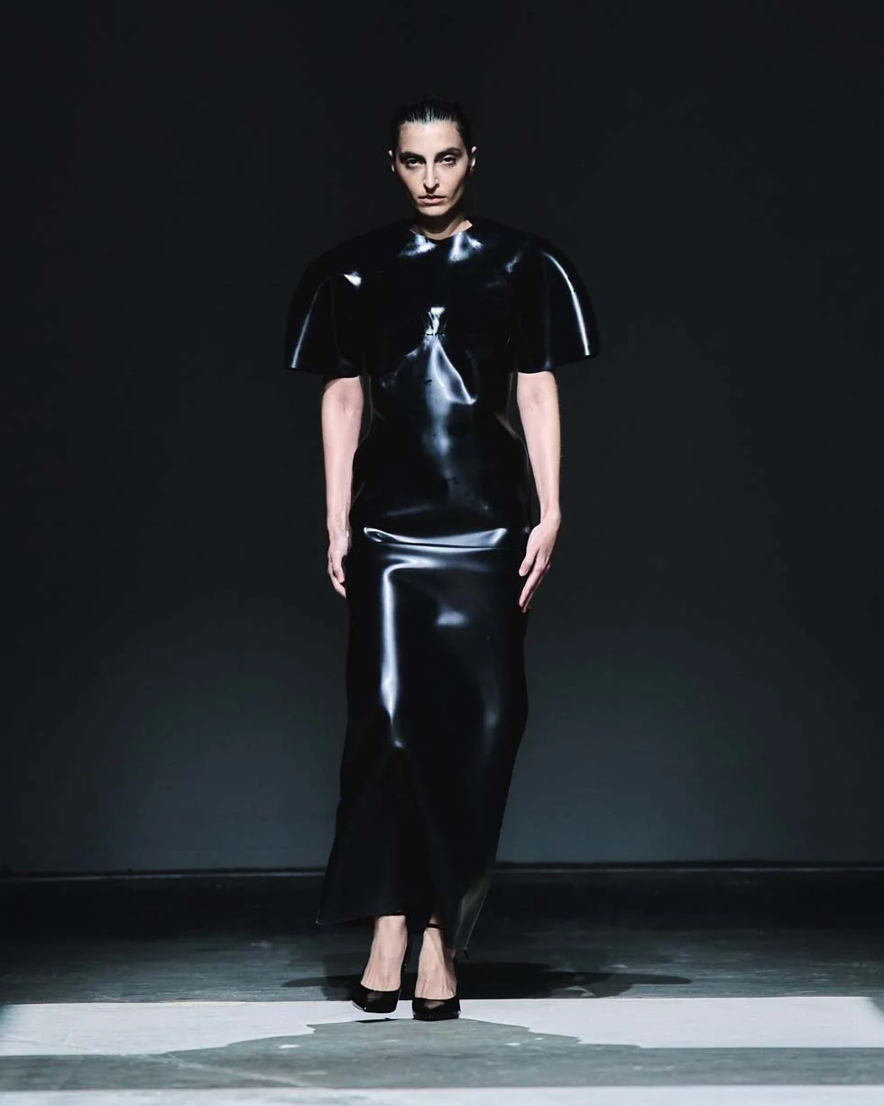 HARRI RUNWAY PC - Alexis White 34.jpg