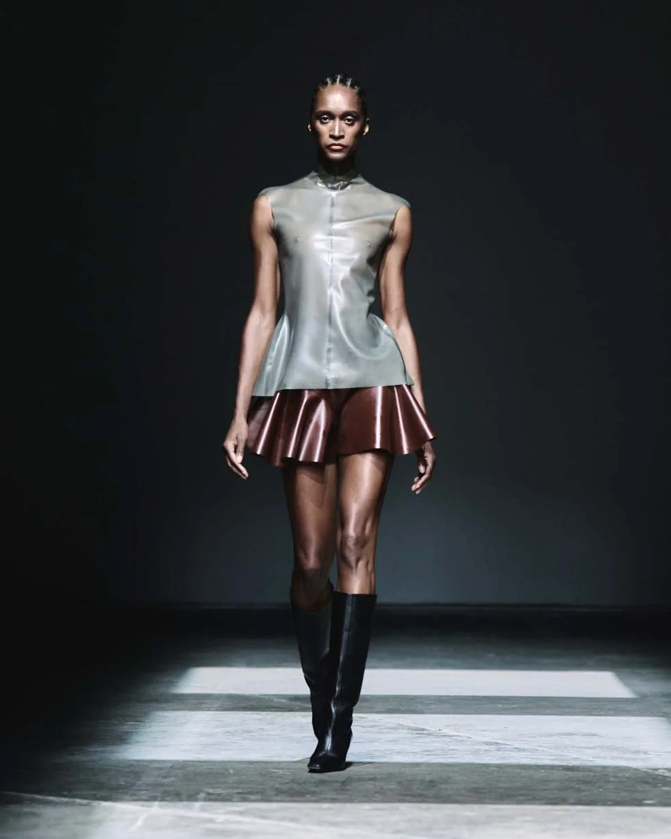 HARRI RUNWAY PC - Alexis White 08.jpg