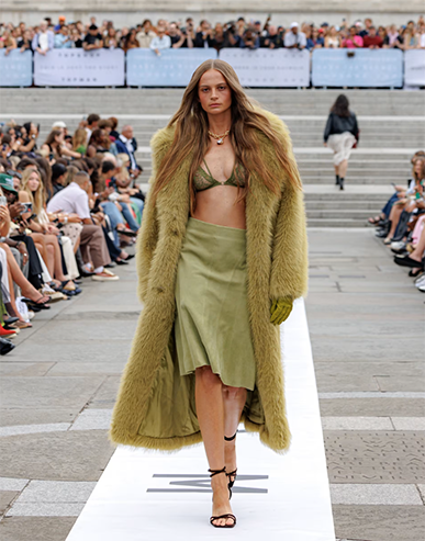 Topshop’s Return to the Runway: A Nostalgia Trip We Didn’t Ask For