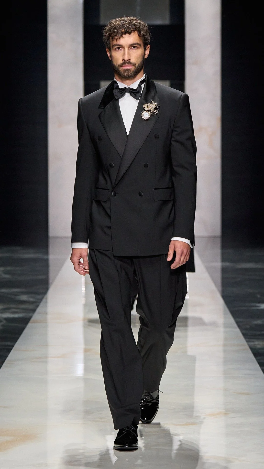 dolce-and-gabbana-men-fall-winter-26-fashion-show-look-98.jpg