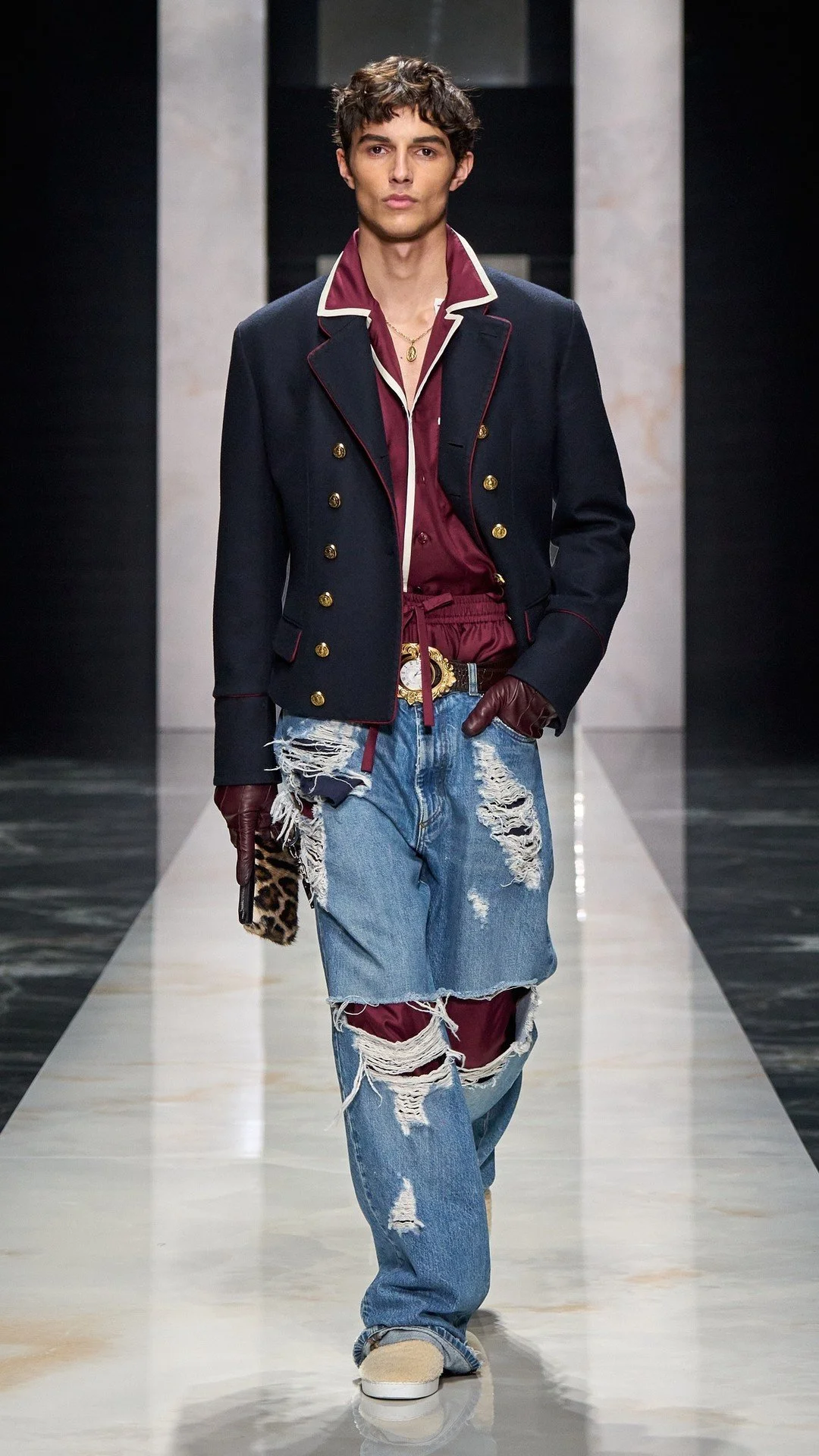 dolce-and-gabbana-men-fall-winter-26-fashion-show-look-87.jpg