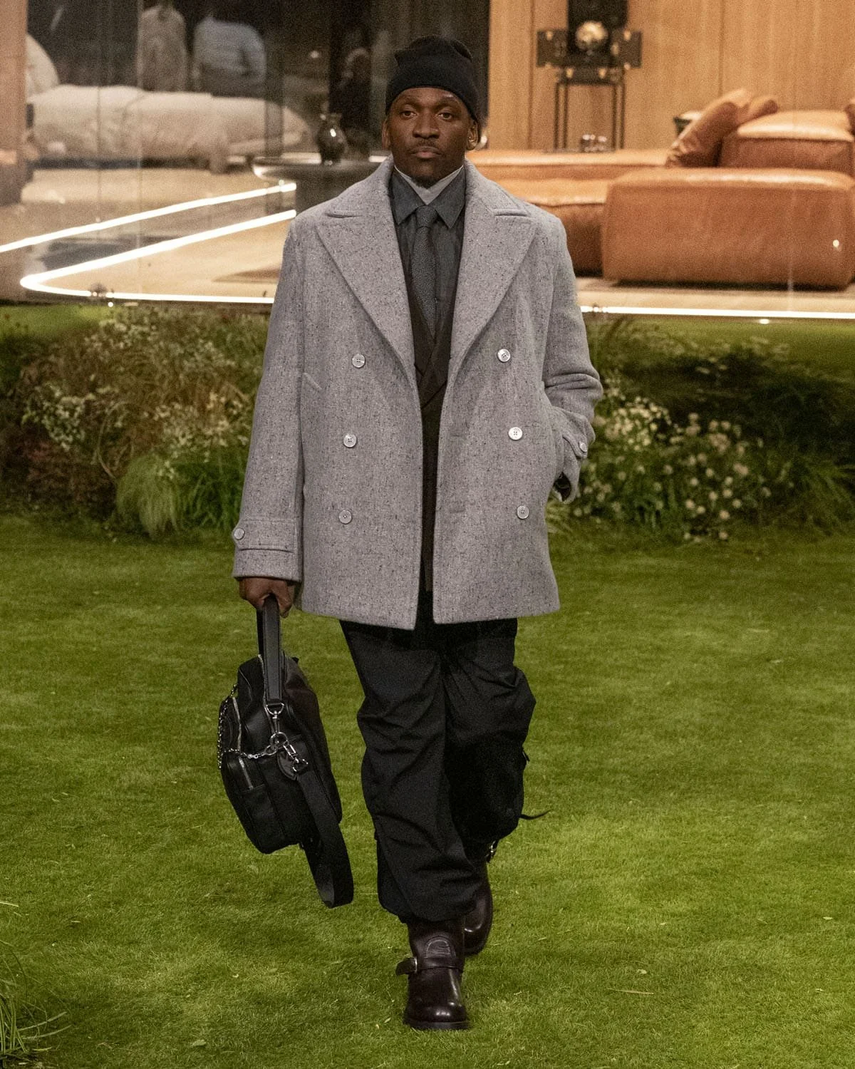 Louis-Vuitton-Fall-2026-2027-Paris-Runway-Magazine-67.jpg