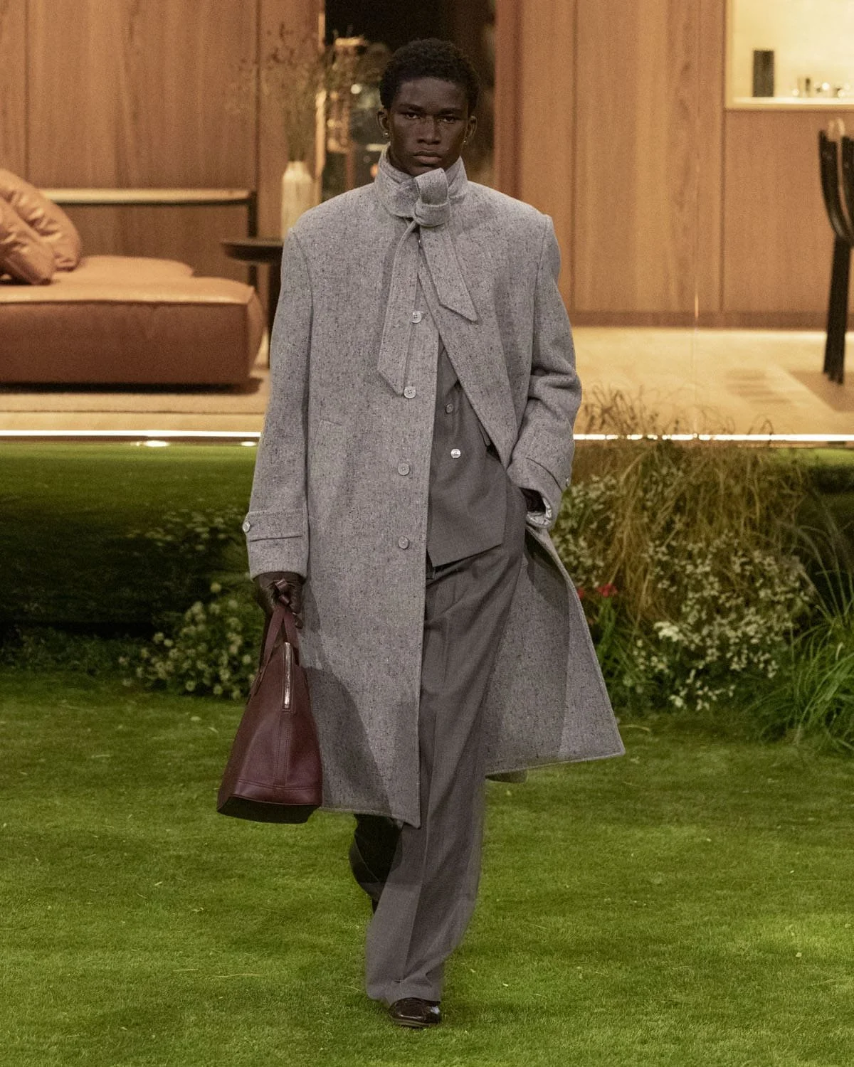 Louis-Vuitton-Fall-2026-2027-Paris-Runway-Magazine-69.jpg
