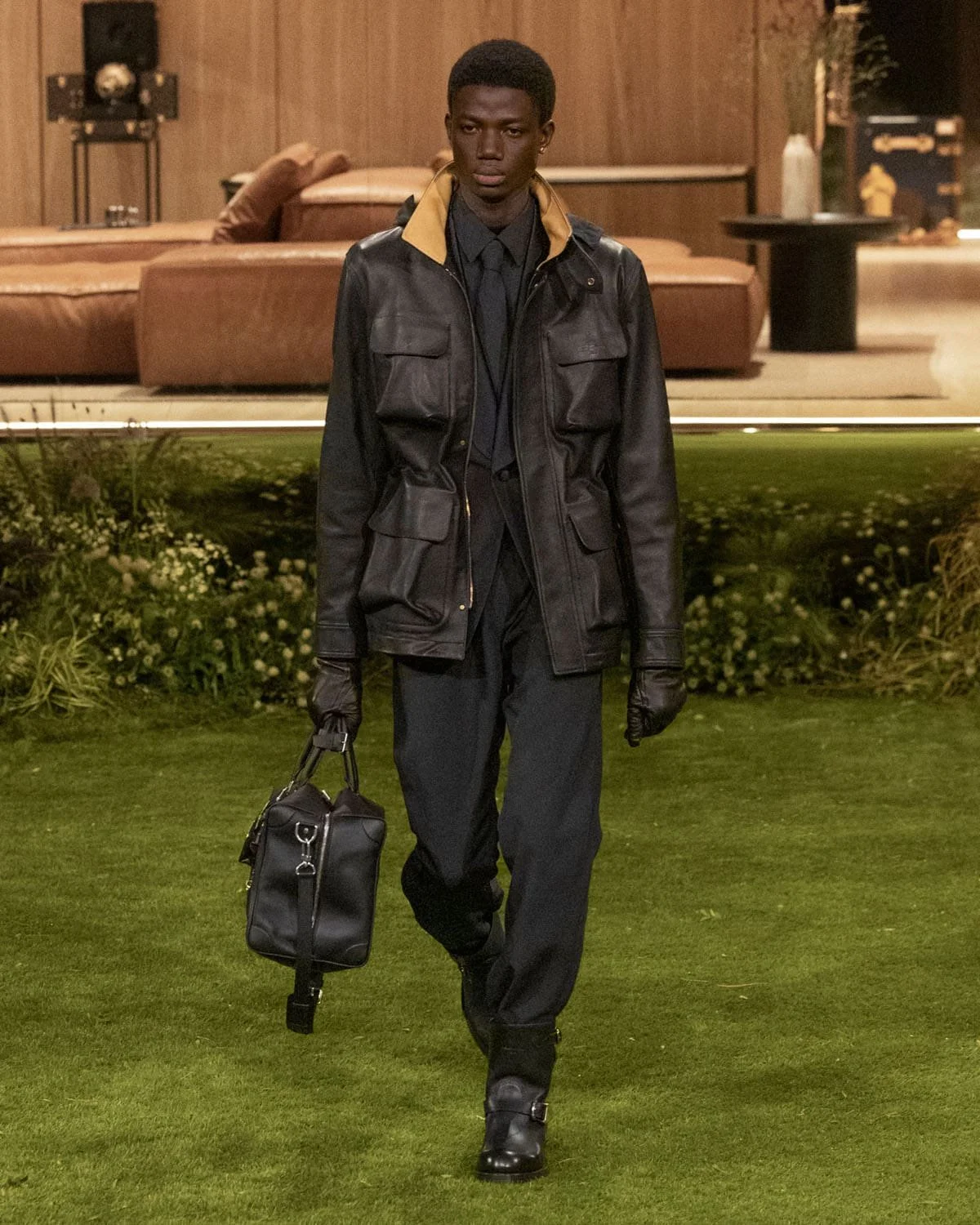 Louis-Vuitton-Fall-2026-2027-Paris-Runway-Magazine-75.jpg