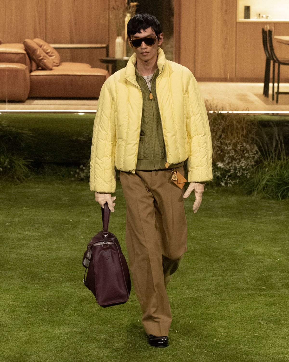 Louis-Vuitton-Fall-2026-2027-Paris-Runway-Magazine-21.jpg