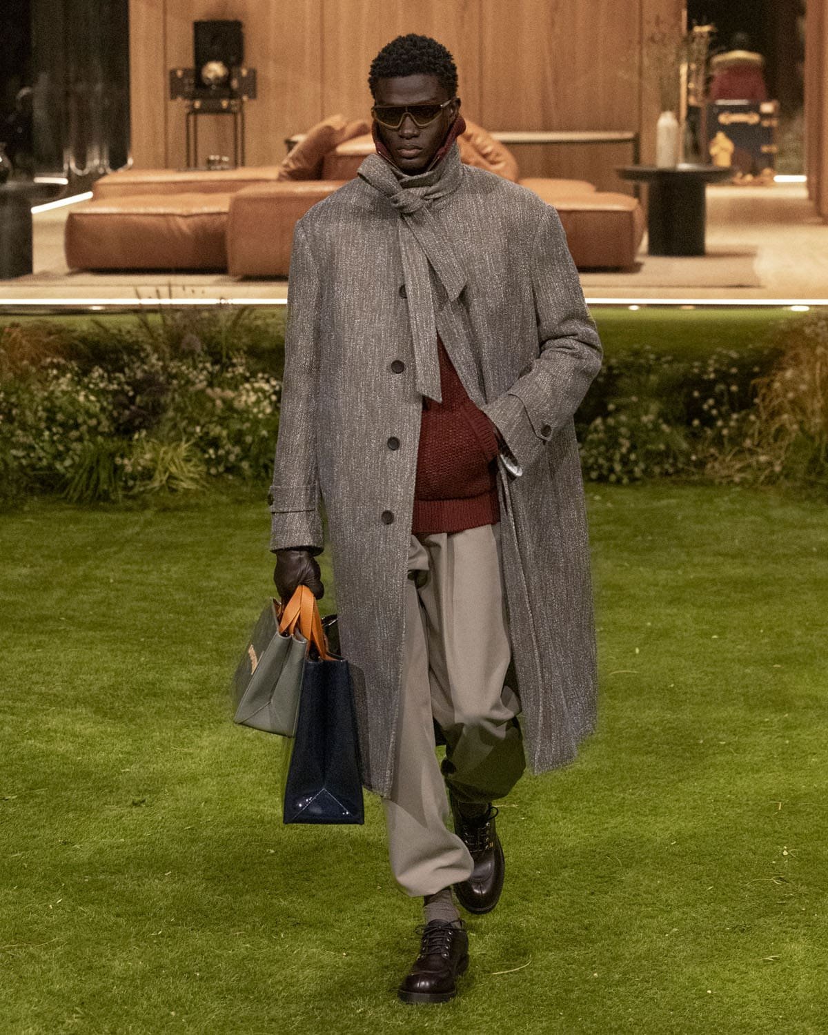 Louis-Vuitton-Fall-2026-2027-Paris-Runway-Magazine-50.jpg