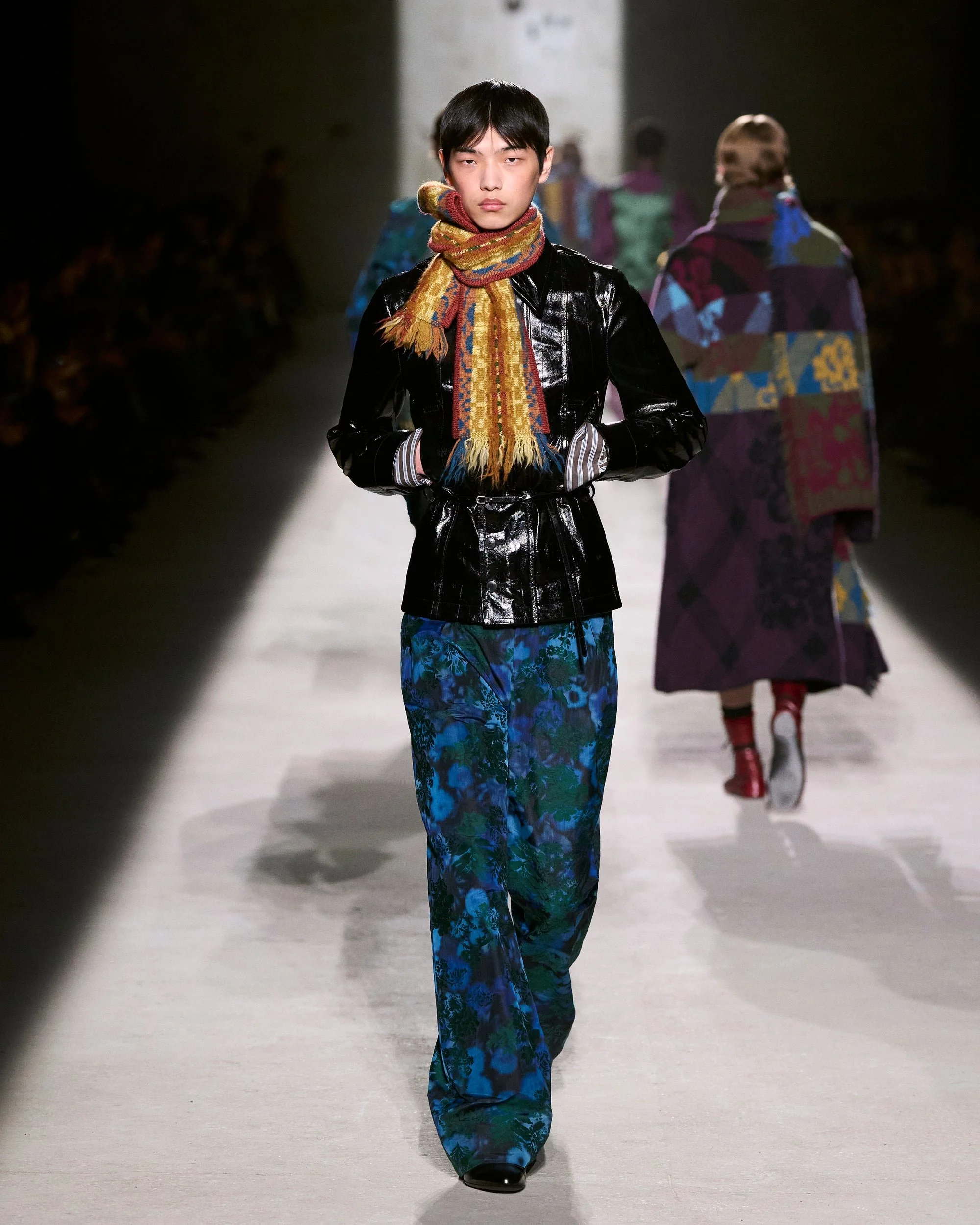 DRIES_VAN_NOTEN_FW26_3278X4098_LOOK_40.jpg