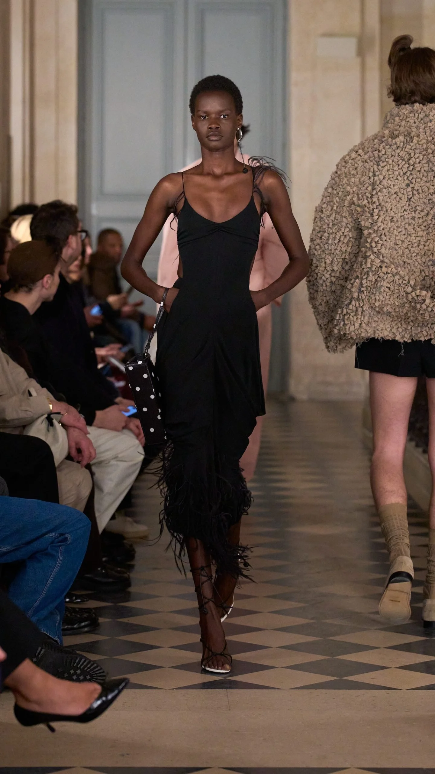 JACQUEMUS-LE-PALMIER-916_-LOOK51-scaled.jpg