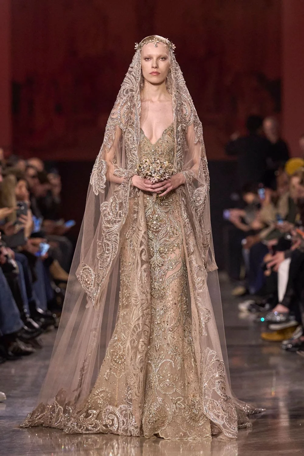 Elie-Saab-Spring-Summer-2026-Haute-Couture-Runway-Magazine-58.jpg