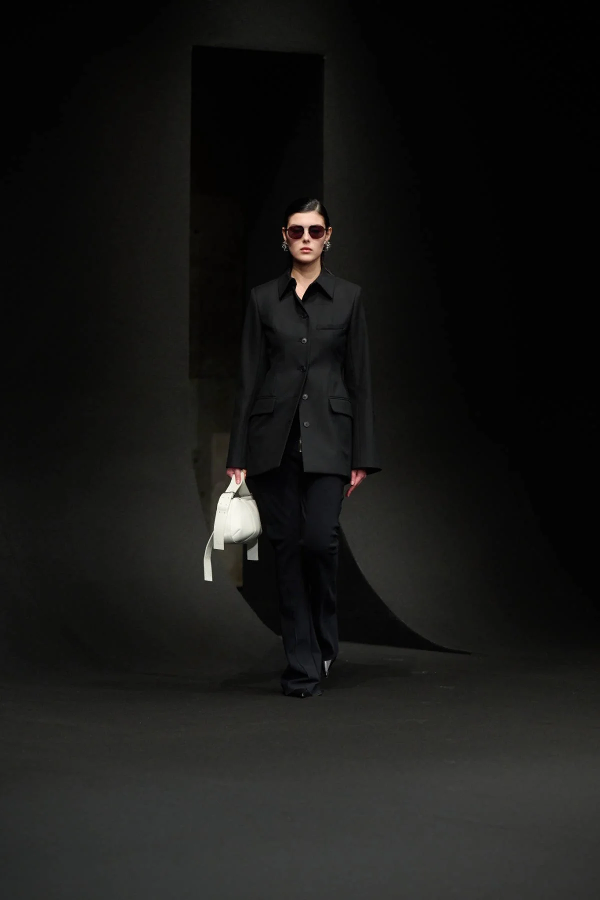 ioannes-aw26-look031-by-james-cochrane-for-bfw-extras - Copy.jpg