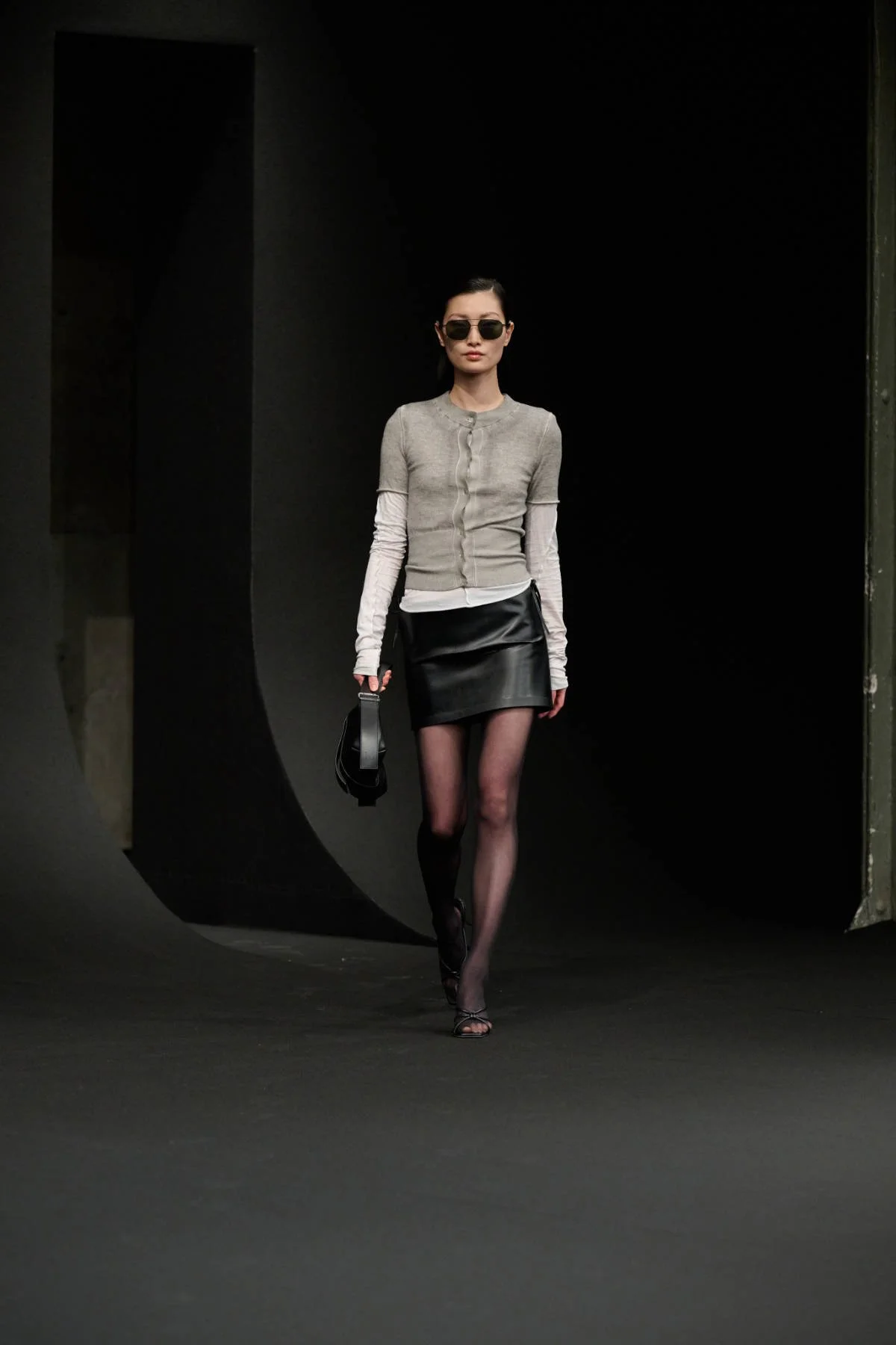 ioannes-aw26-look049-by-james-cochrane-for-bfw-extras - Copy.jpg