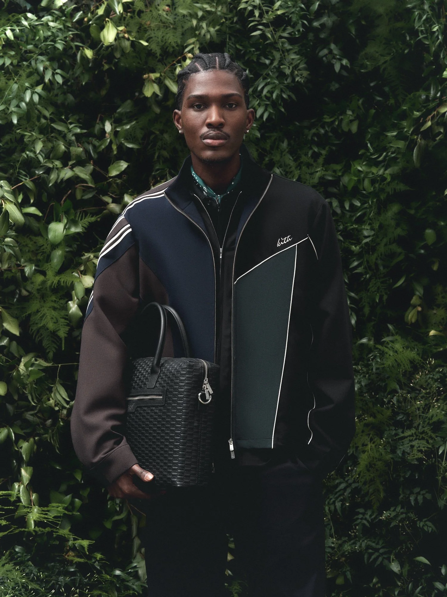 32-Final_KITH_MENS_SPRING26_CAMPAIGN_LOOKBOOK_LOOK_22_0911.jpg