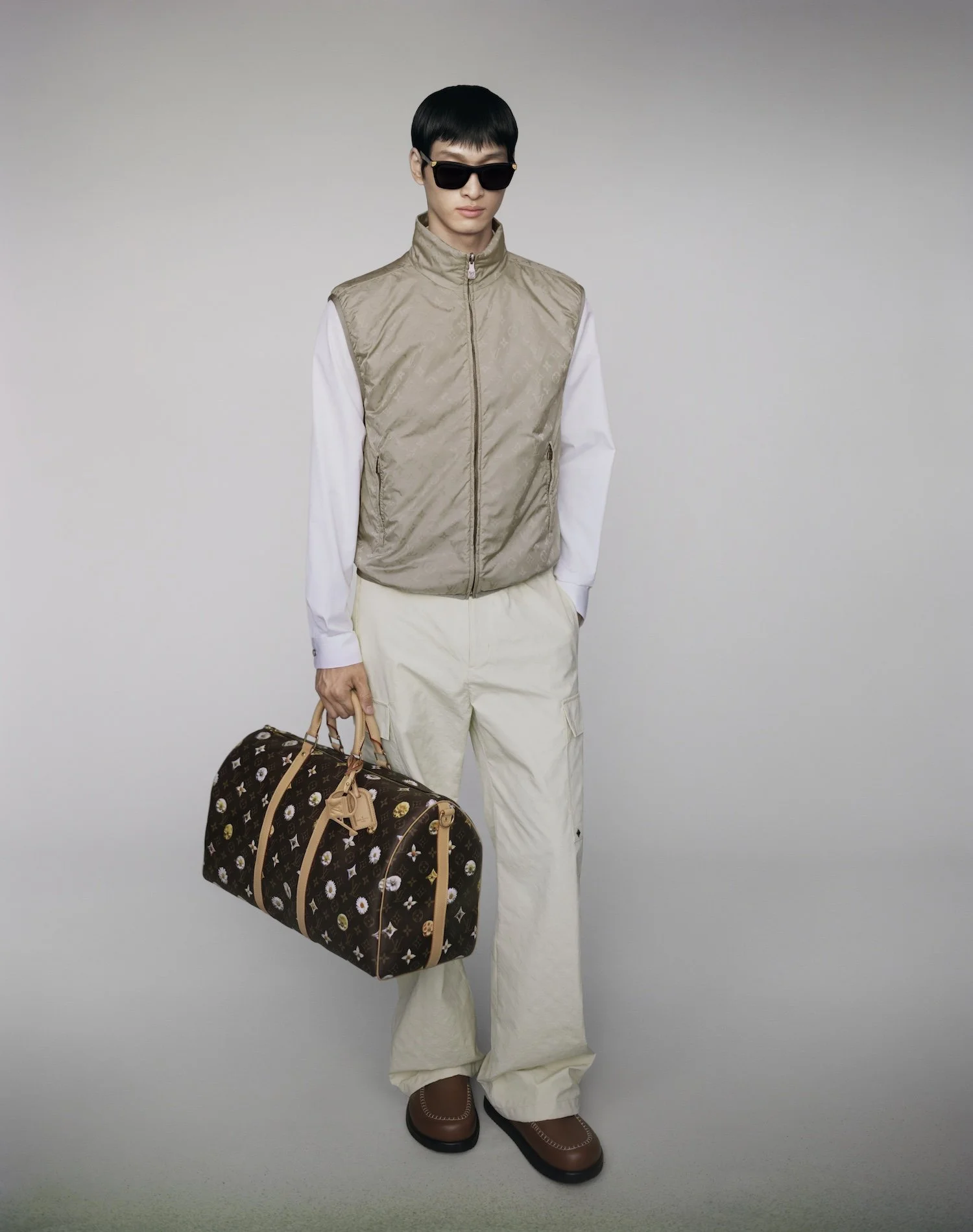 LOUIS-VUITTON-MENrsquoS-SPRING-26-LOOK-4.jpg