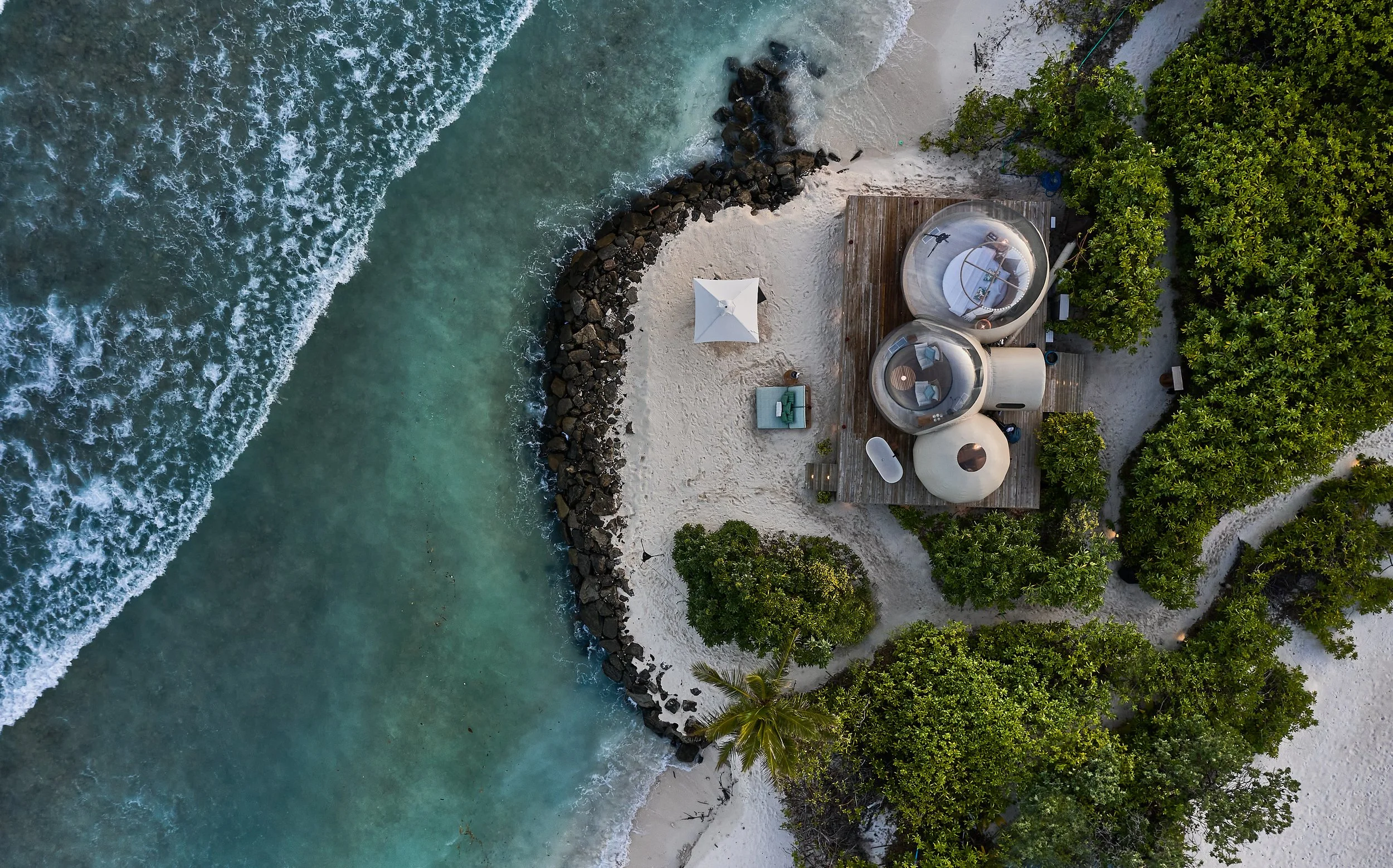 A Valentine’s Escape to Finolhu Maldives: The Resort Redefining Romance