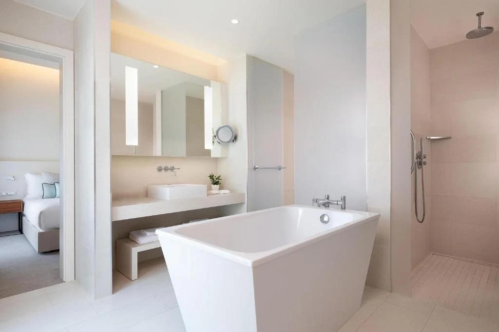 JW Marriott Venice Resort & Spa bathroom image.jpg