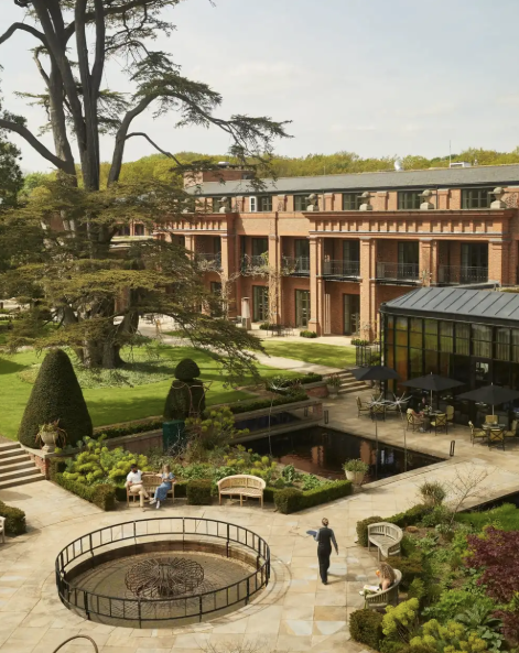 The Best Luxury Wellness Retreats in the World for Rest and Rejuvenation