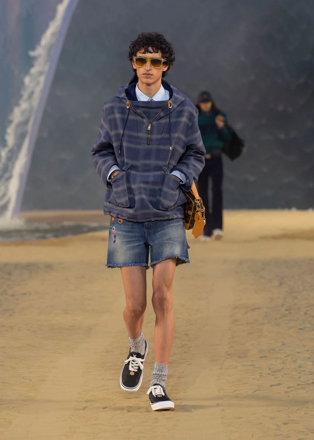 Louis-Vuitton-Men-Spring-Summer-2027-Runway-Magazine-27.jpg