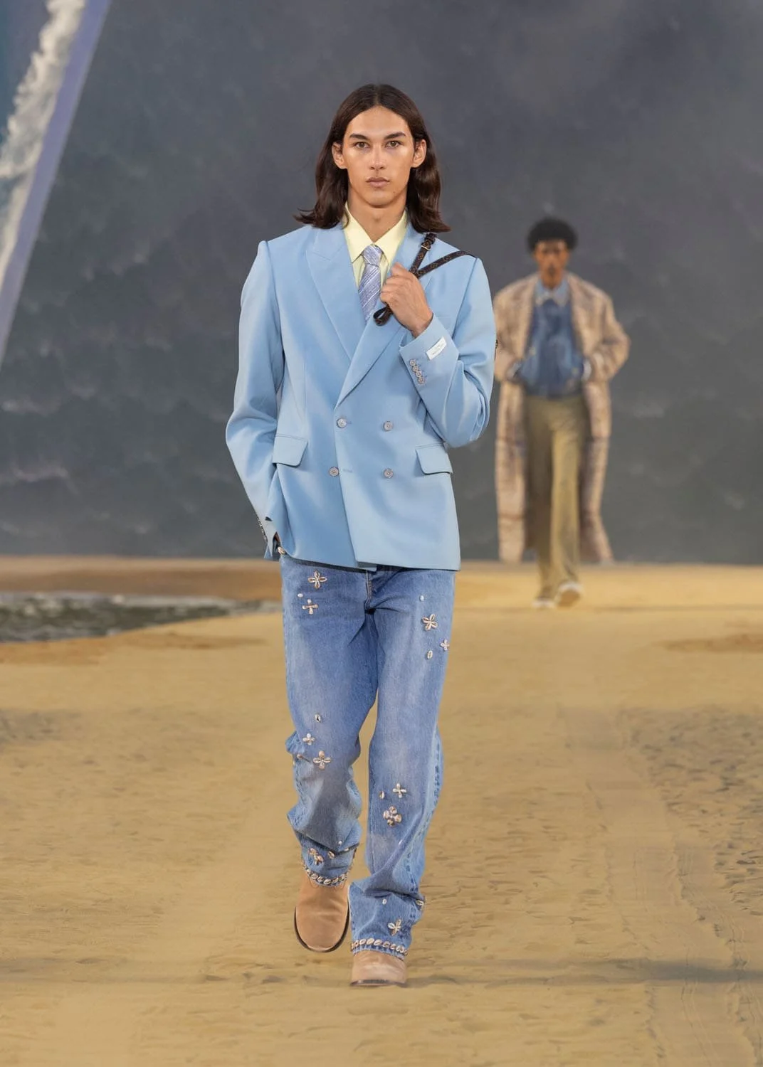 Louis-Vuitton-Men-Spring-Summer-2027-Runway-Magazine-55.jpg