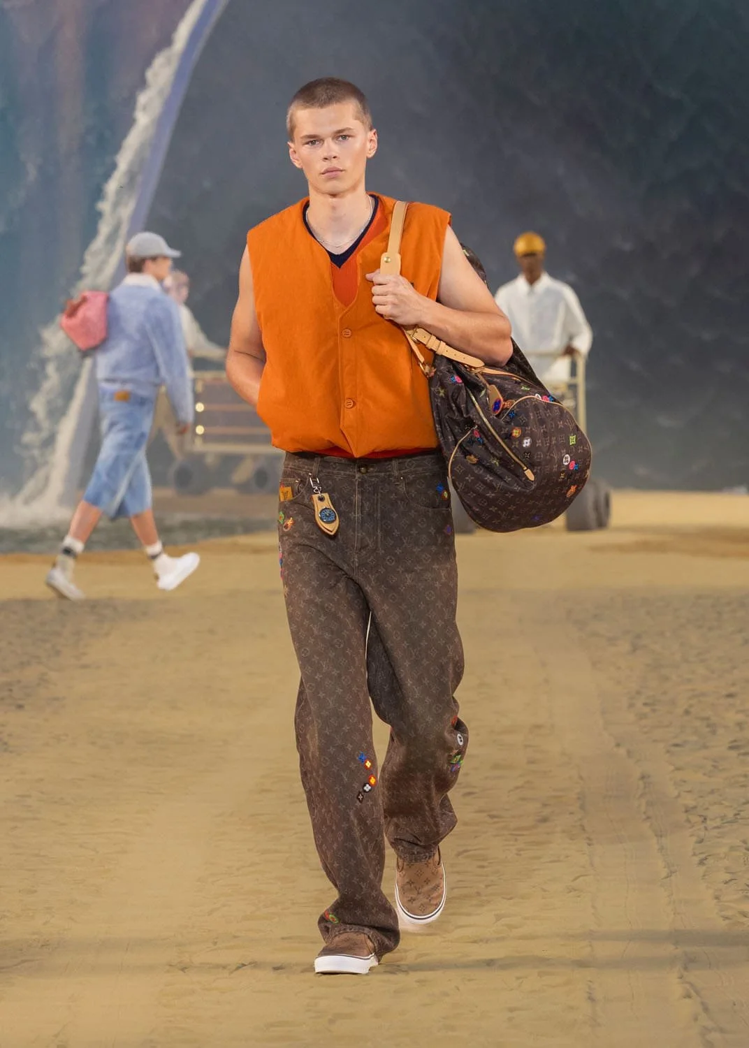 Louis-Vuitton-Men-Spring-Summer-2027-Runway-Magazine-66.jpg