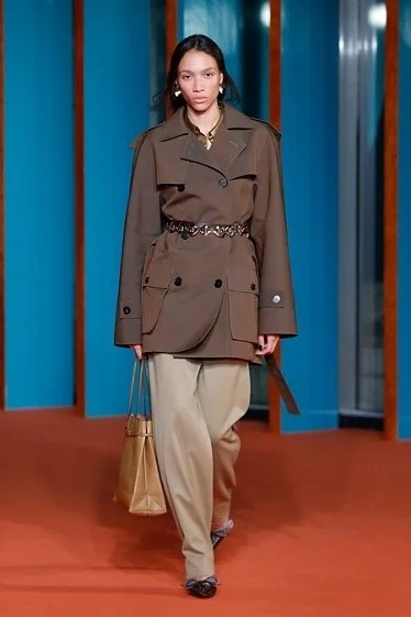 TB_SS27_SHOW_LOOK_28.dq-374x561.jpg