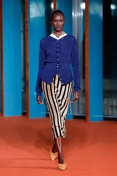 TB_SS27_SHOW_LOOK_29.dq-374x561.jpg