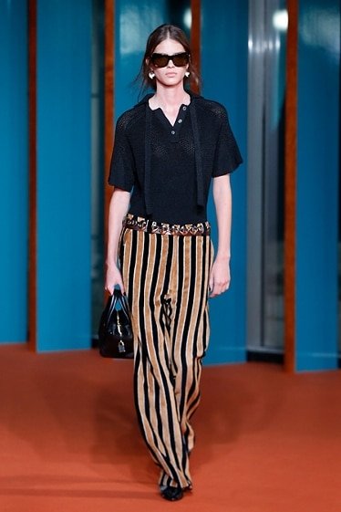 TB_SS27_SHOW_LOOK_30.dq-374x561.jpg