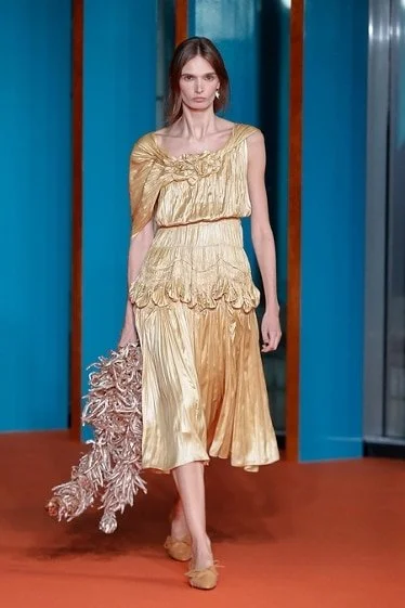 TB_SS27_SHOW_LOOK_35.dq-374x561.jpg