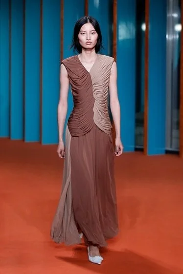 TB_SS27_SHOW_LOOK_39.dq-374x561.jpg